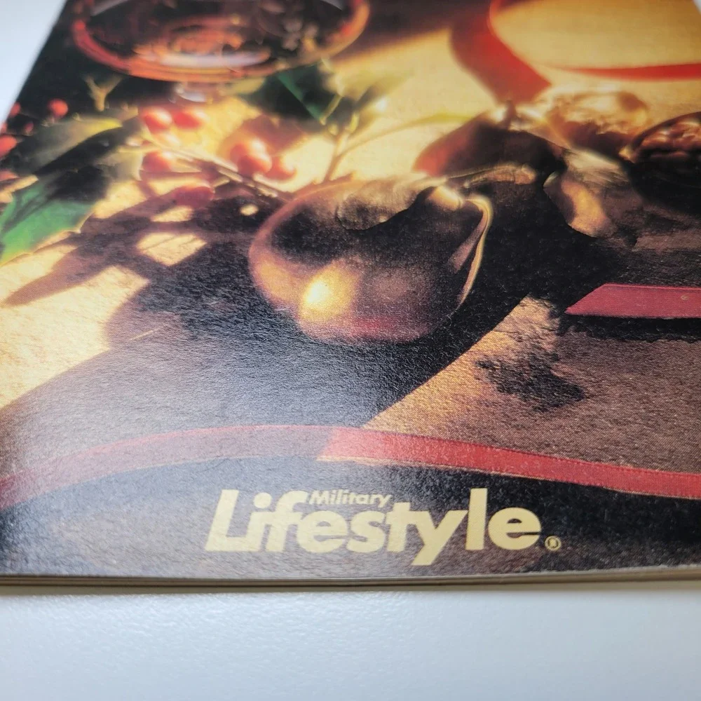 Vintage Holiday‎ Party Guide Military Lifestyle Magazine 1993 Recipes Decor